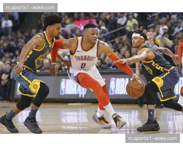 水晶宫拉克鲁瓦头球破门 定位球进攻成弱旅有限进攻手段